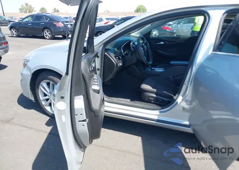 2018 Chevrolet Malibu Lt из США, поврежденный, VIN 1G1ZD5ST4JF267472